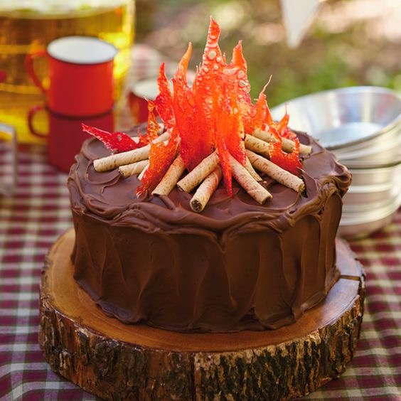 Menu THE Lag Baomer Cake